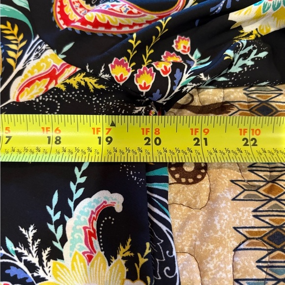 LOFT Women's Floral Boatneck Puff Sleeve Blouse - Black - Size Small - Picture 9 of 10